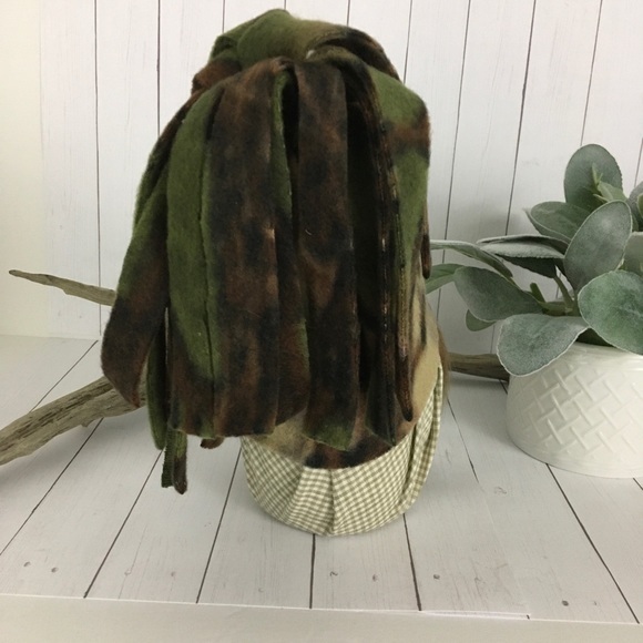 Gnome Woodland Camouflage Fleece Handmade Soft Men Farmhouse Cottage - Picture 4 of 9